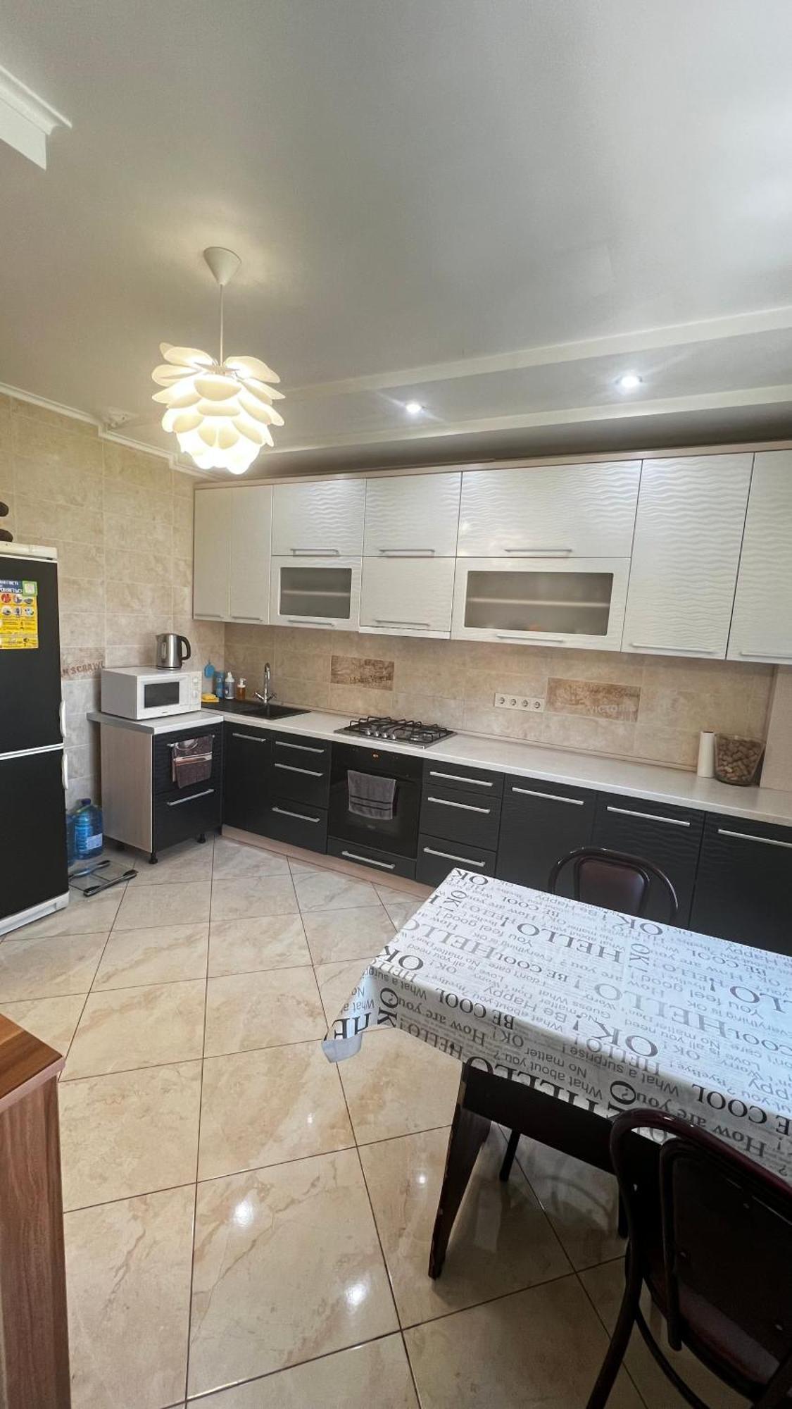 Vip Апартаменти Центр Rivne Exterior foto